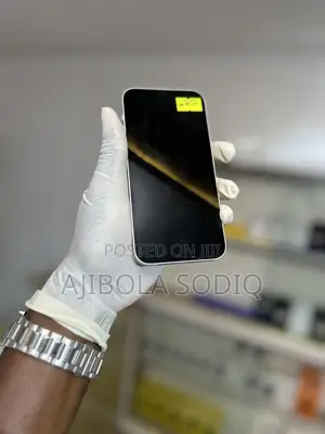 Apple iPhone 12 64 GB