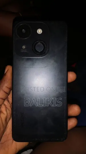 Itel A06 64 GB Black