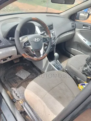 Hyundai Accent GLS Automatic 2012 Black
