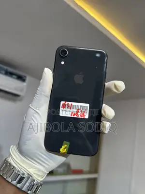 Apple iPhone XR 64 GB Black