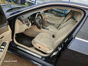 Mercedes-Benz E350 2014 Black