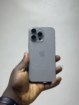 Apple iPhone 15 Pro Max 256 GB White
