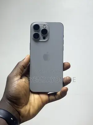 Apple iPhone 15 Pro Max 256 GB White