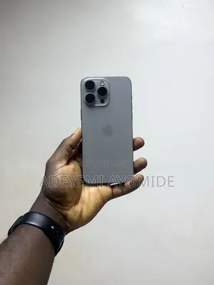 Apple iPhone 15 Pro Max 256 GB White