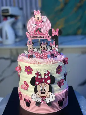Kiddes Character Cake
