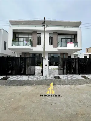 4bdrm Duplex in Ikota for sale