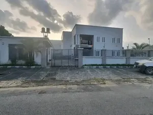 7bdrm Duplex in Shelter Afrique for rent