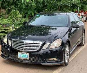 Mercedes-Benz E350 2011 Black