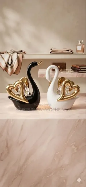 Twin Swan Contrast Home Decor