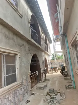 16bdrm Block of Flats in Oke Agbo, Gberigbe for sale