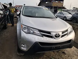Toyota RAV4 2014 Silver