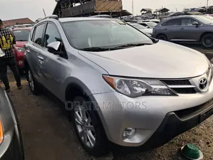 Toyota RAV4 2014 Silver