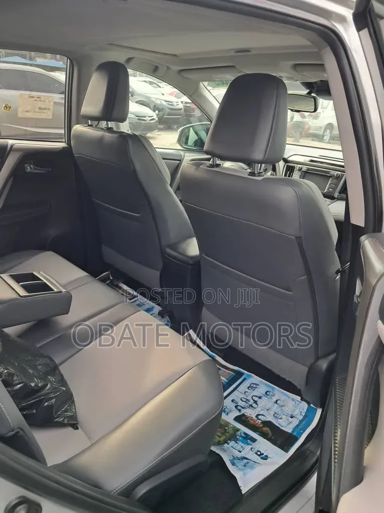 Toyota RAV4 2014 Silver