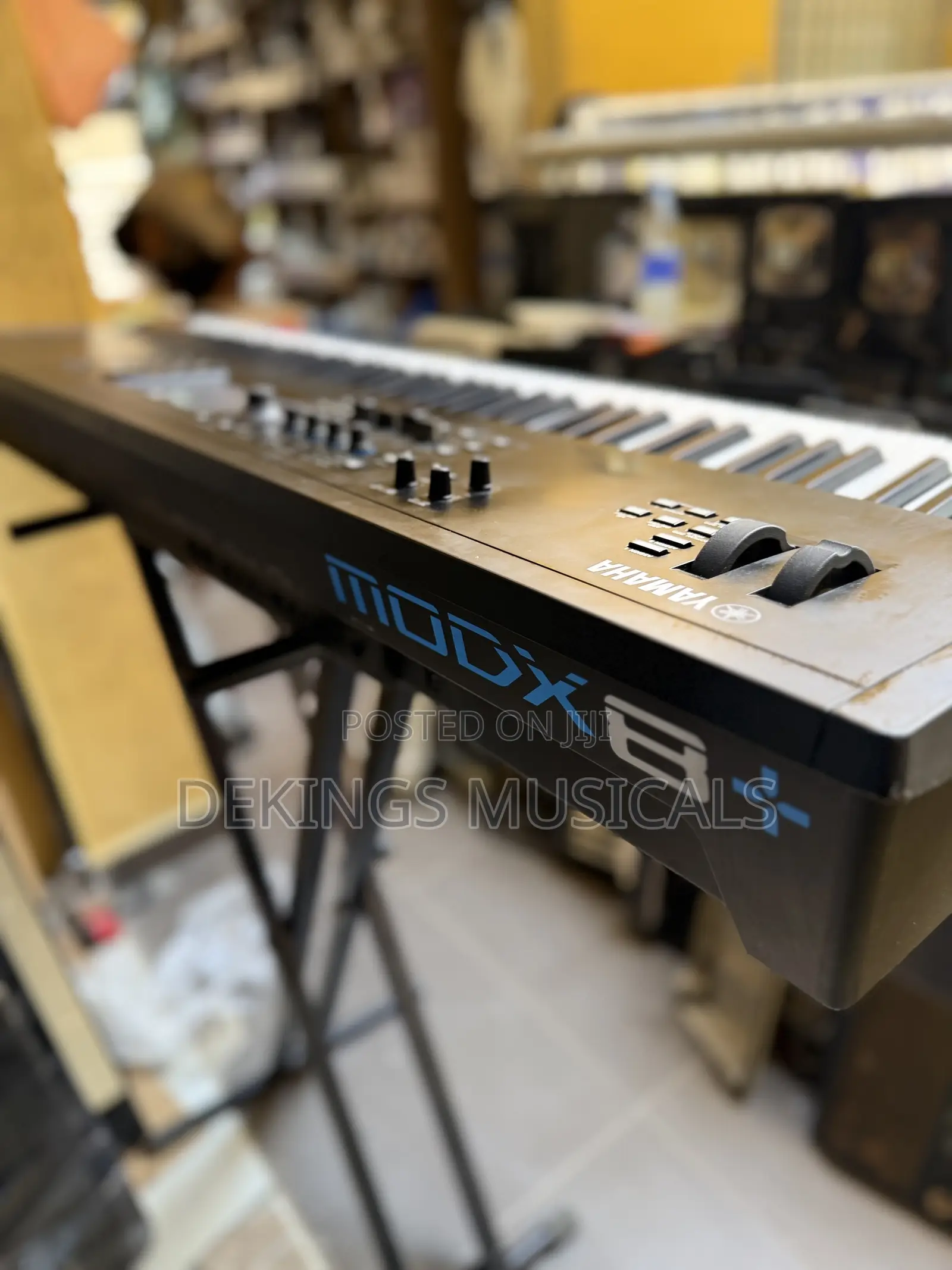 Uk Used Yamaha Modx8+ Music Synthesizer