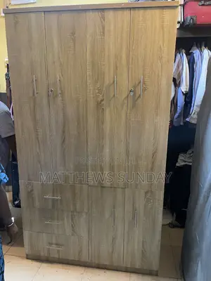 Wardrobe 4 by 6