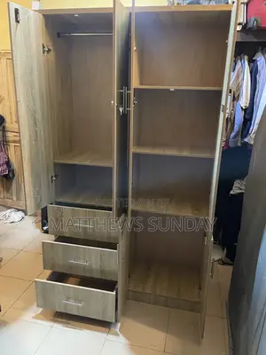 Wardrobe 4 by 6