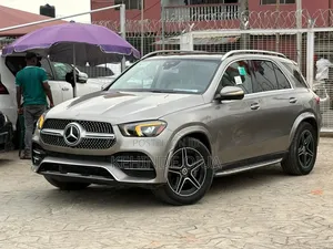 Mercedes-Benz GLE-Class GLE 350 4MATIC 2020 Gold