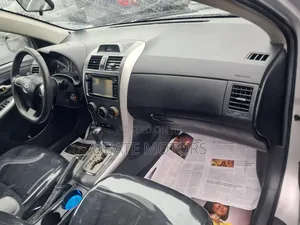 Toyota Corolla 2013 Silver