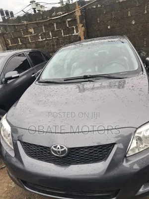 Toyota Corolla 2010 Gray