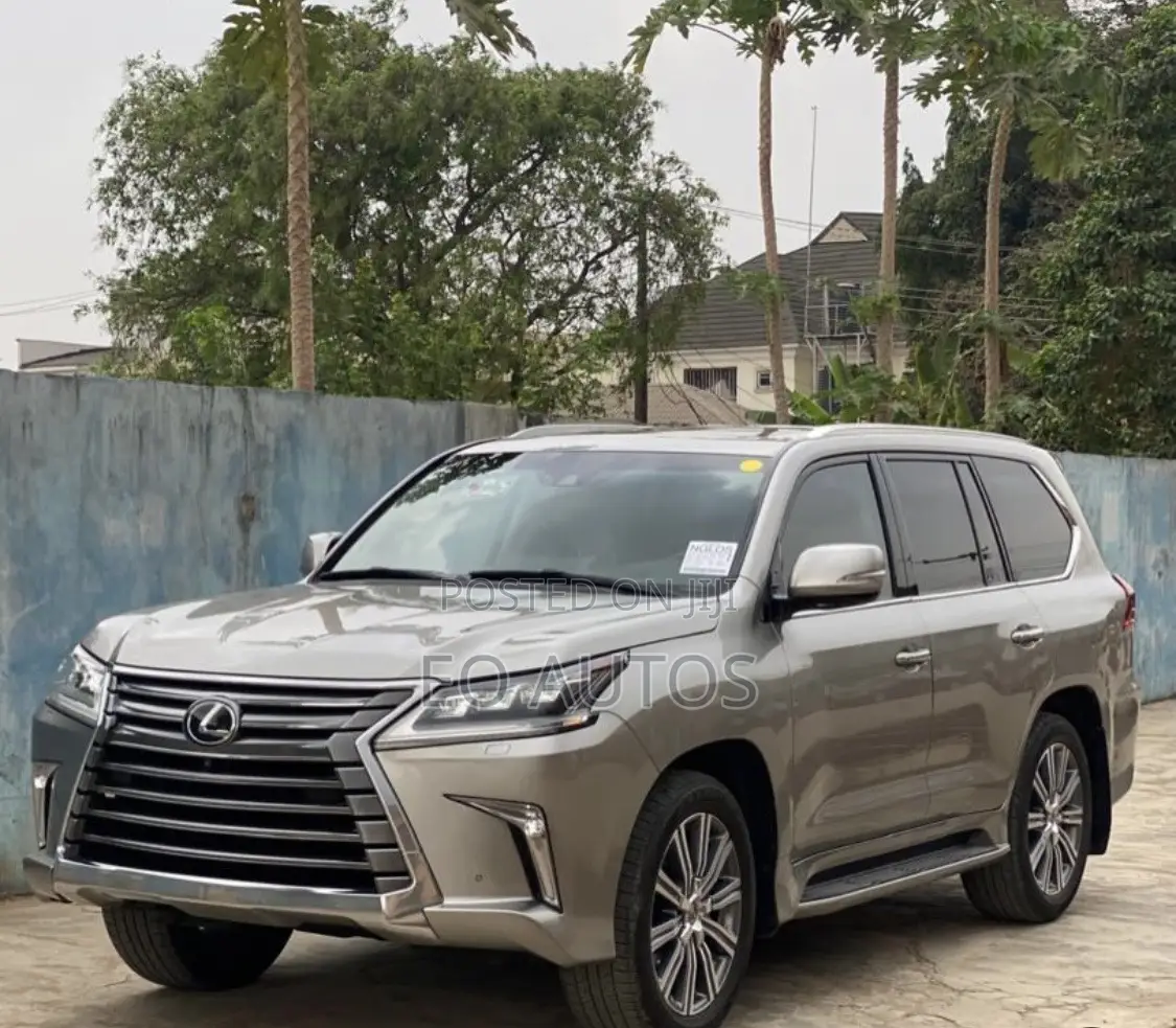 Lexus LX 570 AWD 2018 Silver
