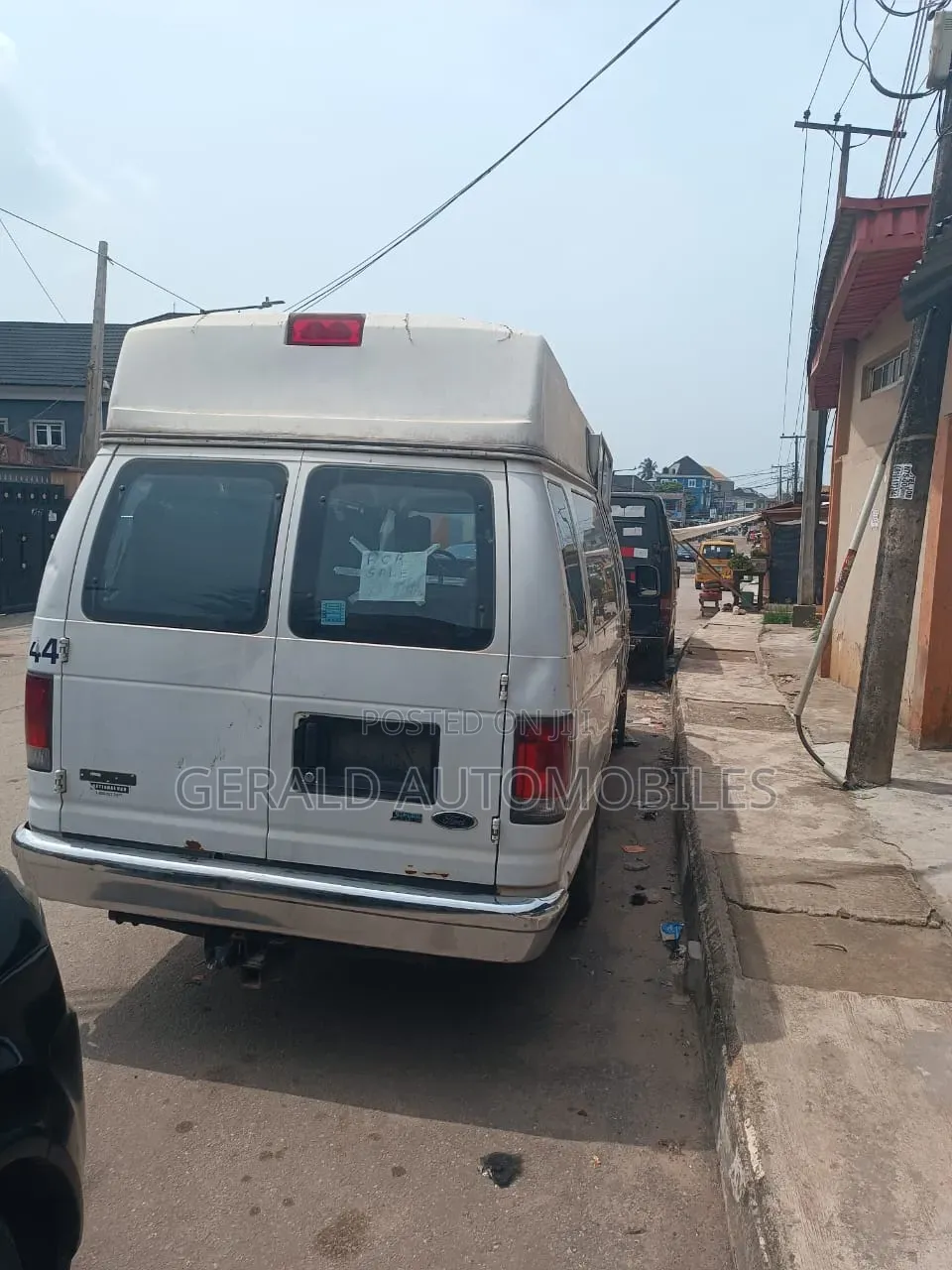 Ford E350 2009 White