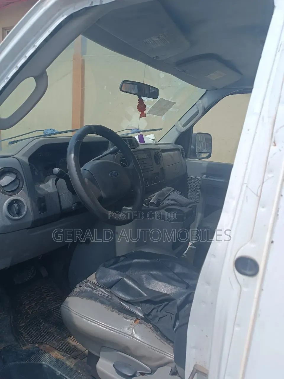 Ford E350 2009 White