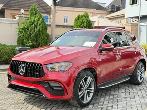 Mercedes-Benz GLE-Class 2020 Red