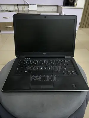 Laptop Dell Latitude 7440 8GB Intel Core i7 SSD 256GB