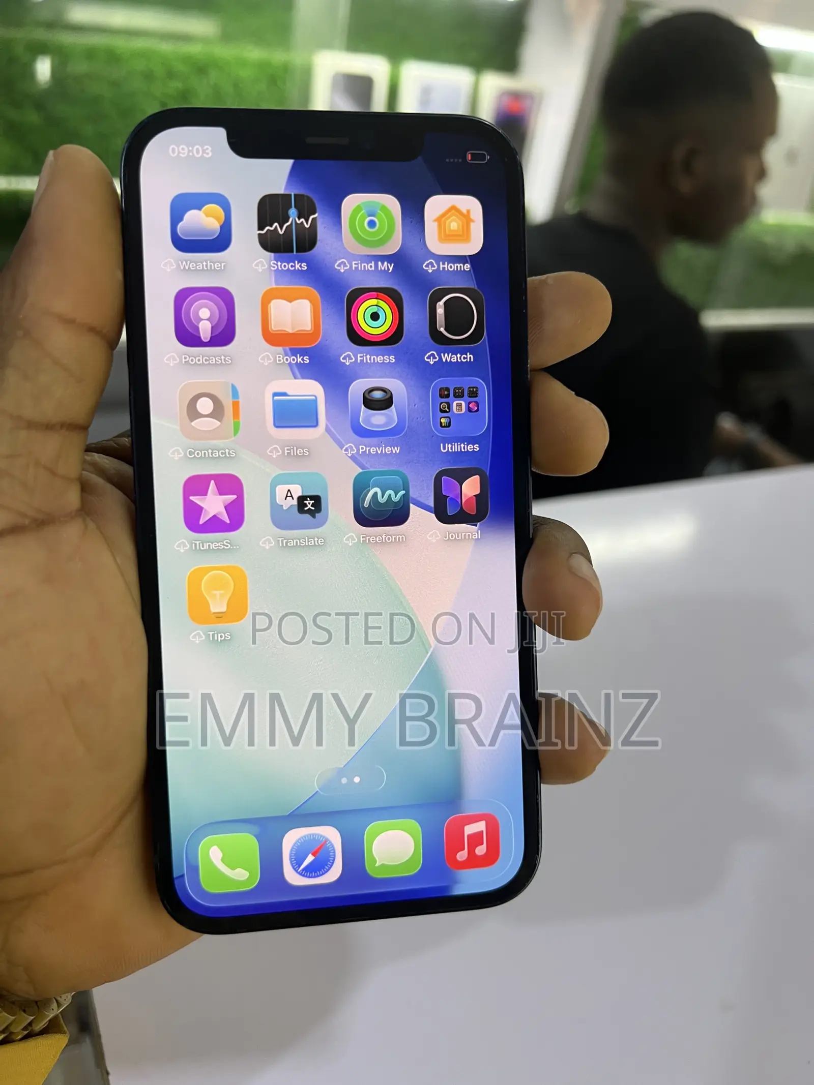 Apple iPhone 12 64 GB