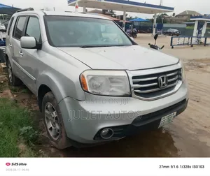 Honda Pilot 2011 Silver