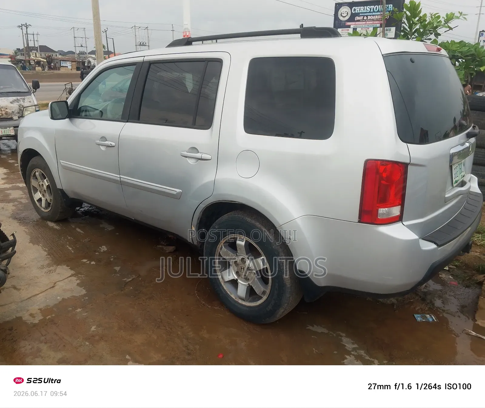 Honda Pilot 2011 Silver
