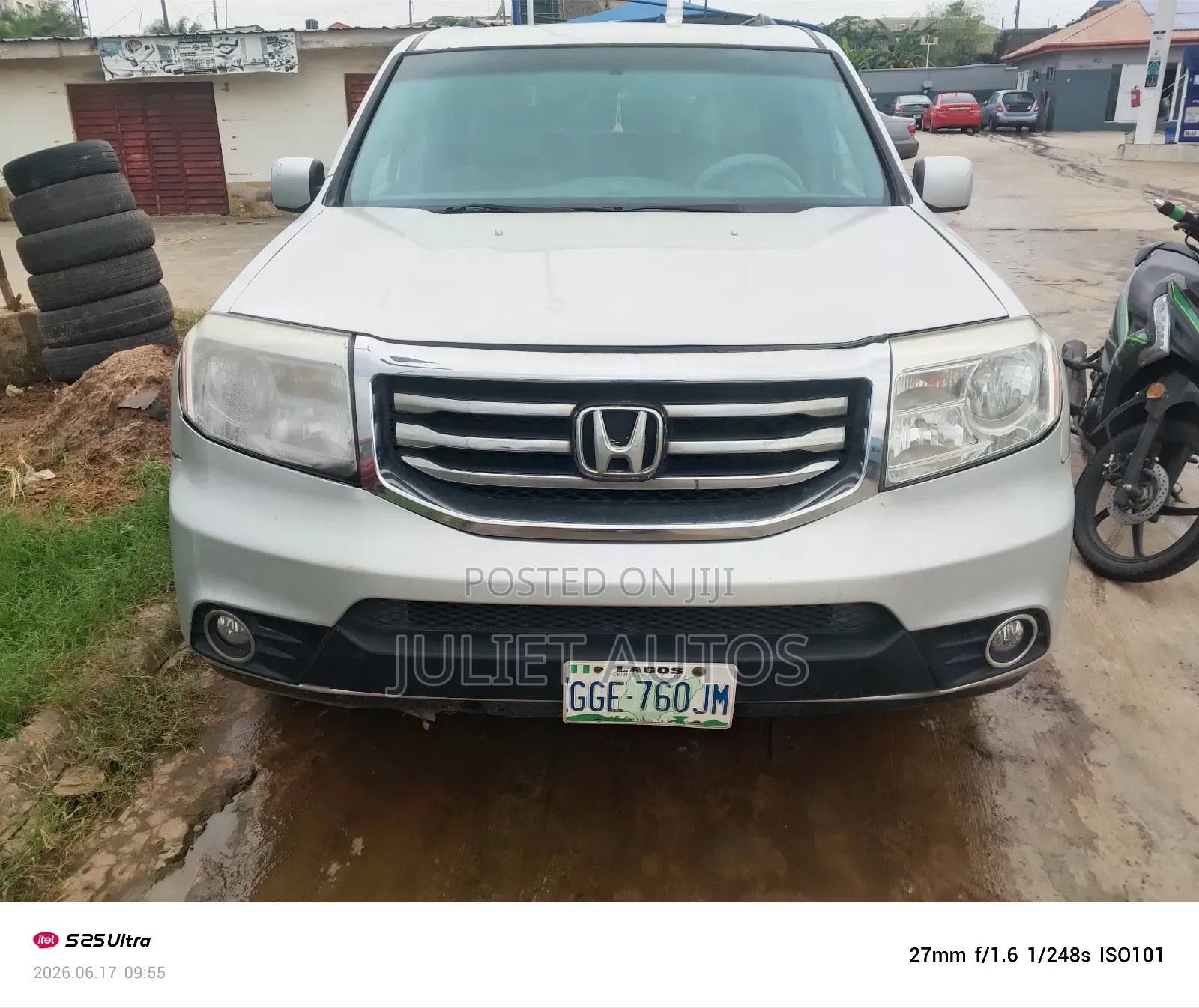 Honda Pilot 2011 Silver
