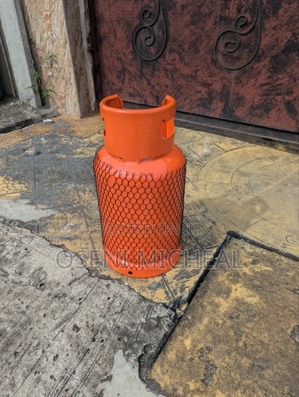 Gas Cylinder