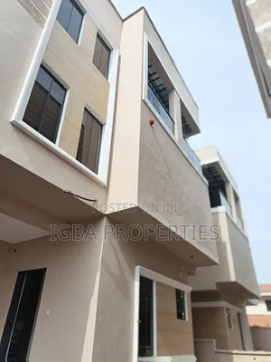 5bdrm House in Omole Phase 1 for sale