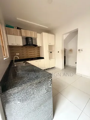 Mini Flat in Osapa london for rent