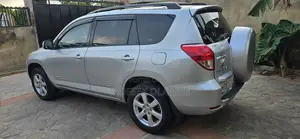 Toyota RAV4 Limited V6 2007 Silver