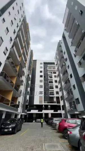 Furnished 4bdrm Apartment in Banana Island for rent