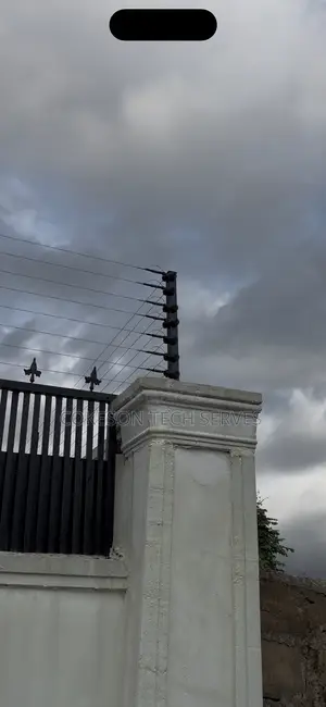 Electric Fence Systems Built For Serious Protection And Maintenance