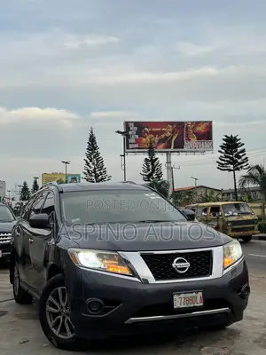 Nissan Pathfinder 2014 Gray