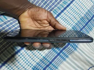 Tecno Spark 8C 64 GB Black
