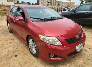 Toyota Corolla 2009 Red