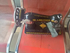 Sewing Machine Head
