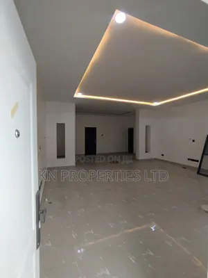 3bdrm Apartment in Airport Road, Lugbe District for rent