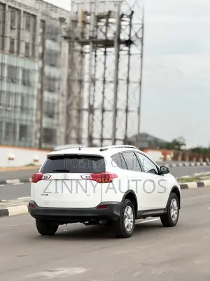 Toyota RAV4 2015 White