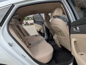 Hyundai Sonata SE 2017 White