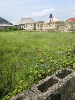 Genuine Land