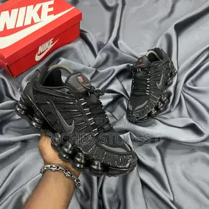 Authentic Nike Shox R4 Black Sneakers