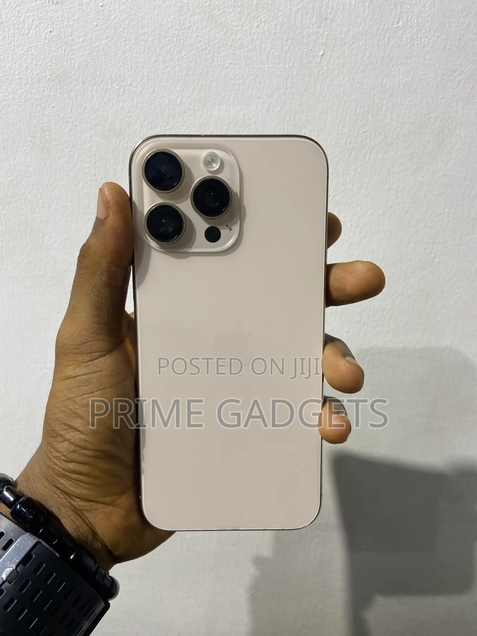 Apple iPhone 16 Pro Max 256 GB Gold