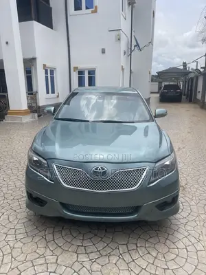 Toyota Camry LE 4dr Sedan (2.4L 4cyl 5A) 2008 Green