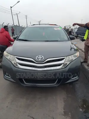 Toyota Venza LE 2013 Gray